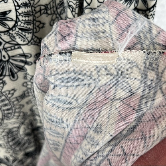 Max Studio Patterned Maxi Skirt Size Large - Picture 8 of 10